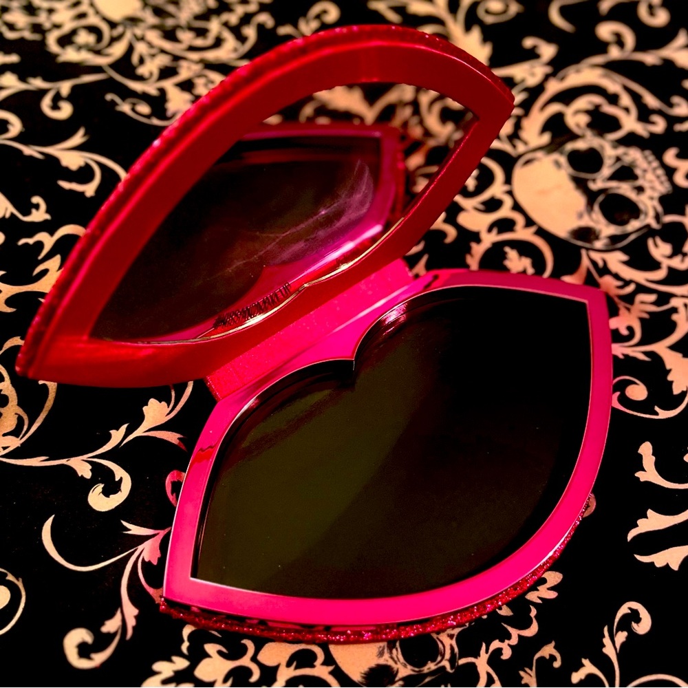 Tarte Magnetic Lipstick Palette:)